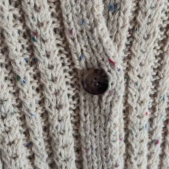 Doen the Audrey  Cardigan- Speckled Cream Cable Knit Cardigan - Picture 6 of 6